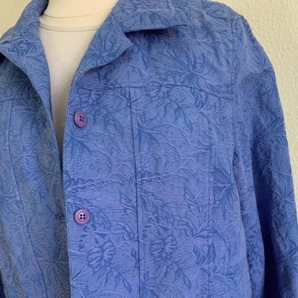 Stunning blue jacket. Perfect for all seasons. Appleseeds XL - Picture 3 of 14